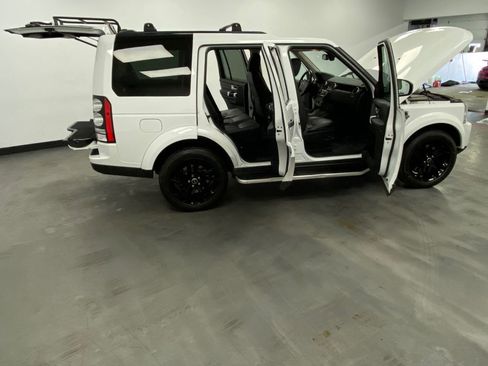 Used 2016 Land Rover LR4 HSE AWD/4WD image 52