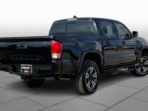 Used 2017 Toyota Tacoma TRD Sport w/ Tow Package image 13