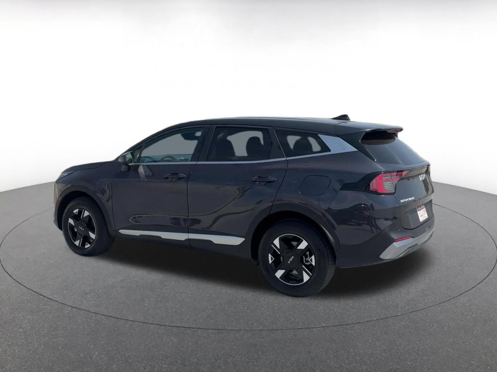 Used 2026 Kia Sportage LX AWD/4WD image 9