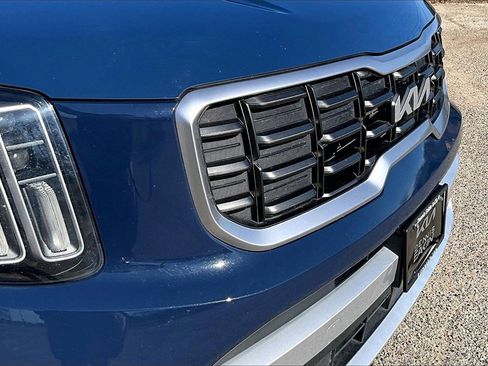 Certified 2024 Kia Telluride S w/ S Sunroof Package image 30