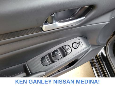 Certified 2025 Nissan Altima 2.5 SV FWD image 37
