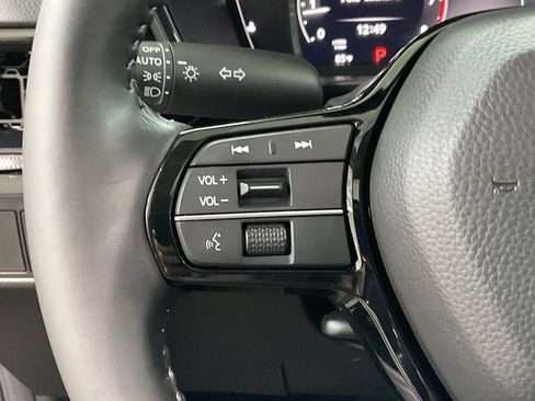 Used 2026 Honda CR-V EX-L image 9