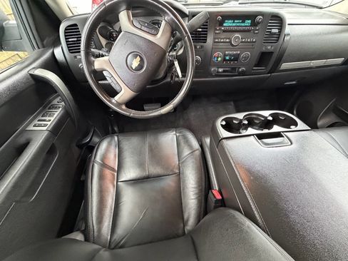 Used 2011 Chevrolet Silverado 1500 LT w/ All-Star Edition AWD/4WD image 10