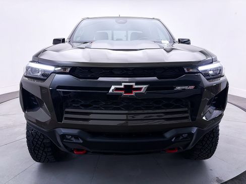 Used 2023 Chevrolet Colorado ZR2 w/ ZR2 Convenience Package III AWD/4WD image 13