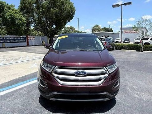 Used 2017 Ford Edge Titanium w/ Equipment Group 301A AWD/4WD image 9