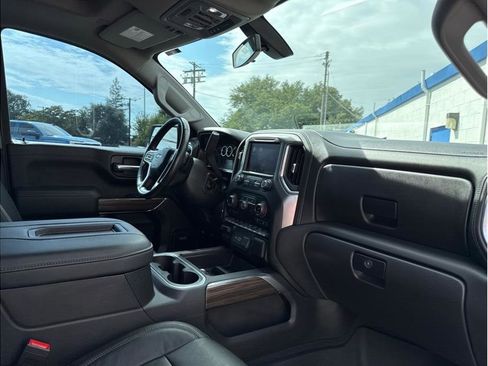 Used 2020 Chevrolet Silverado 1500 LT Trail Boss image 30