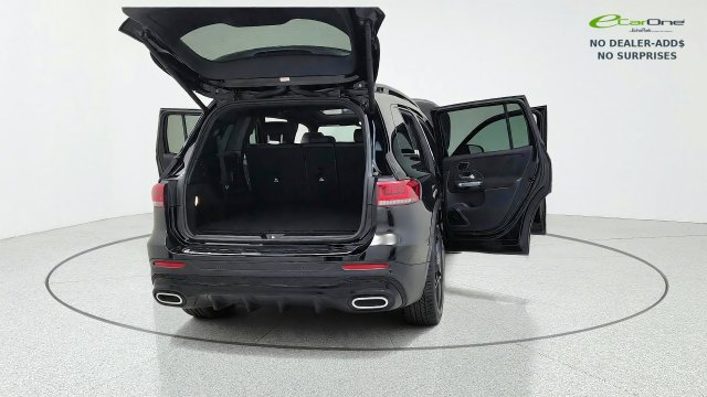 Used 2023 Mercedes-Benz GLB 250 w/ AMG Line image 18