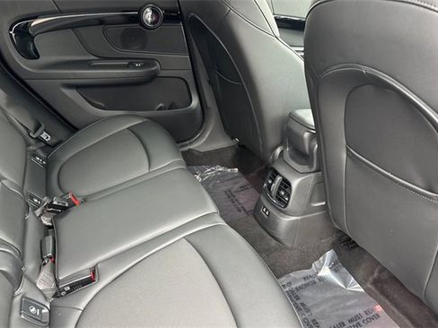 Used 2022 MINI Cooper Countryman S w/ Storage Package image 18