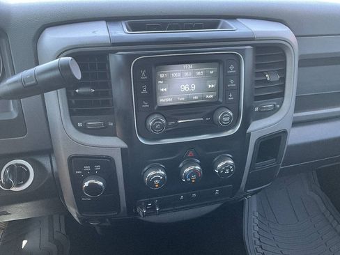 Used 2017 RAM 2500 Tradesman w/ Chrome Appearance Group AWD/4WD image 14