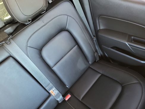 Used 2019 Chevrolet Colorado ZR2 w/ Colorado ZR2 Bison Edition image 14