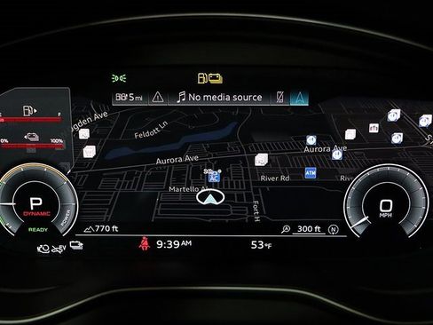 Used 2025 Audi Q5 e Premium Plus w/ Premium Plus Package image 17