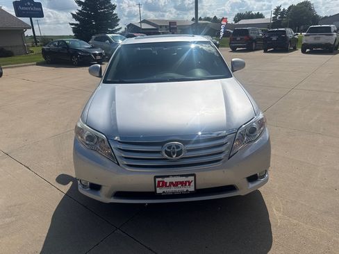 Used 2011 Toyota Avalon FWD image 8