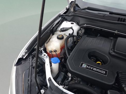 Used 2018 Ford Fusion S image 20