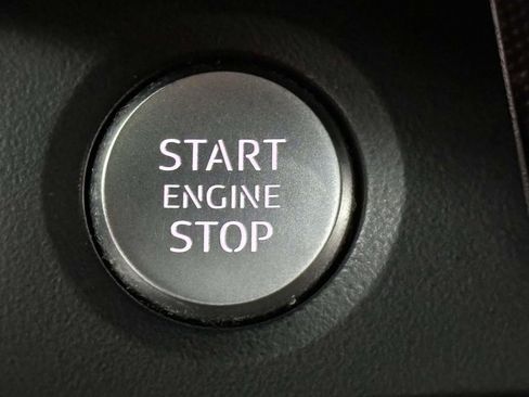 Used 2023 Audi Q5 2.0T Premium image 29