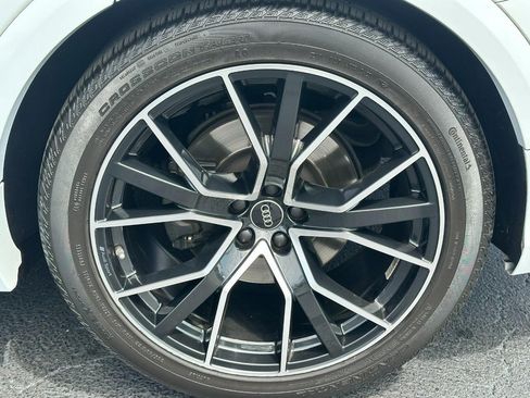 Used 2022 Audi SQ8 Prestige AWD/4WD image 7