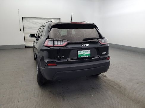 Used 2020 Jeep Cherokee Latitude Plus w/ Cold Weather Group AWD/4WD image 6
