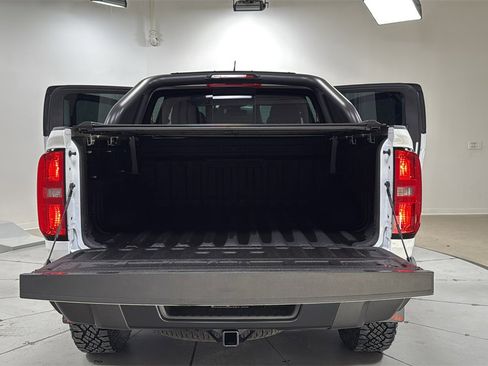 Used 2022 Chevrolet Colorado ZR2 w/ ZR2 Dusk Special Edition image 16