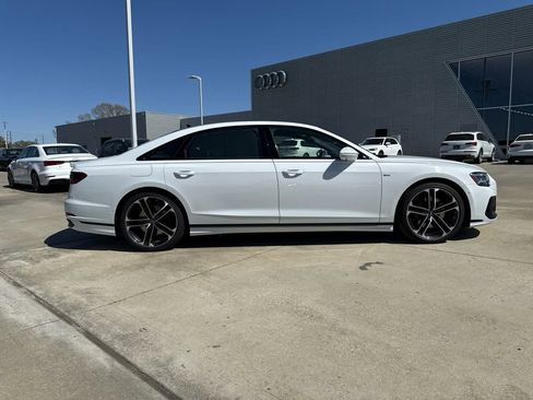 New 2025 Audi A8 L 3.0T image 4