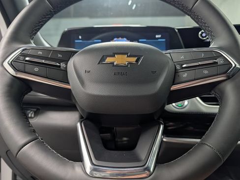 New 2027 Chevrolet Equinox LT FWD image 17