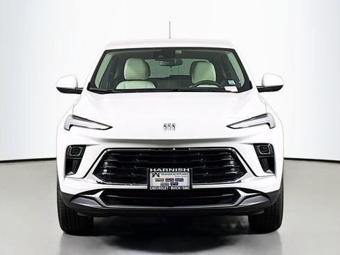 Used 2024 Buick Encore GX Preferred w/ Comfort Package image 2