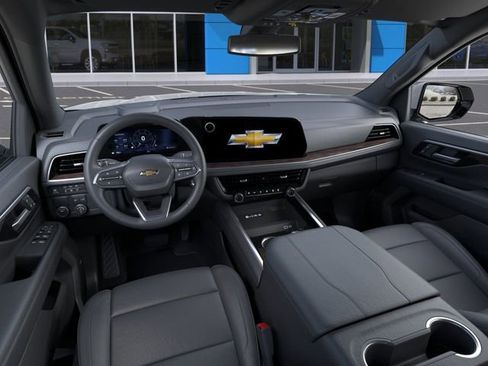 New 2026 Chevrolet Suburban LT w/ Comfort Package RWD image 15