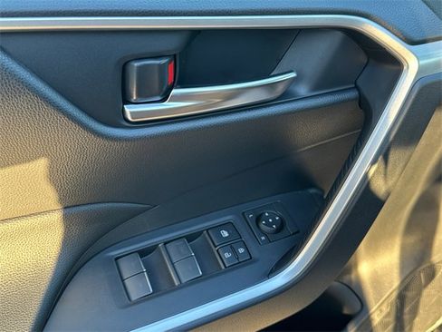 New 2025 Toyota RAV4 SE image 17
