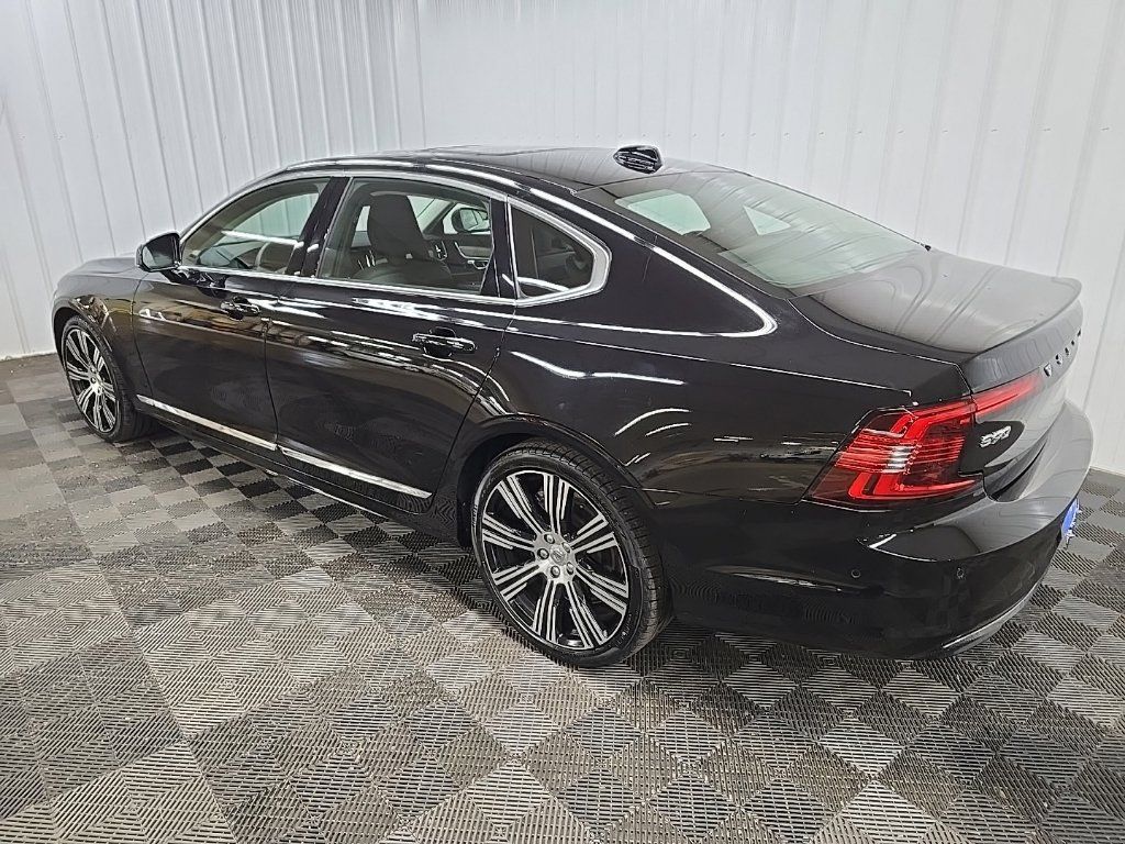 Used 2025 Volvo S90 B6 Plus AWD/4WD image 9