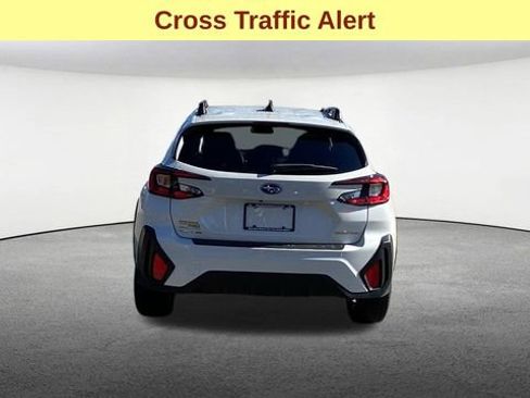 Used 2024 Subaru Crosstrek 2.0i Premium AWD/4WD image 8
