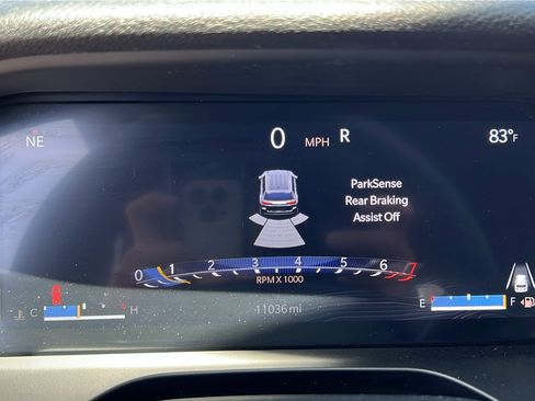 Used 2024 Jeep Grand Cherokee L Altitude image 27