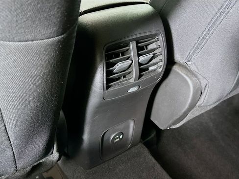 Used 2022 Ford Escape SE w/ Convenience Package image 32