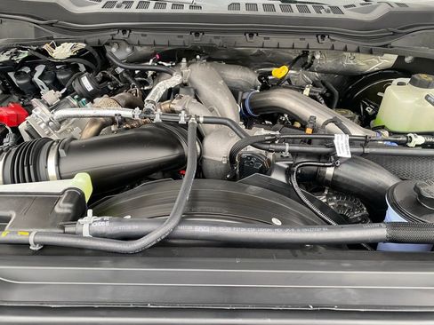 New 2026 Ford F250 Platinum image 34