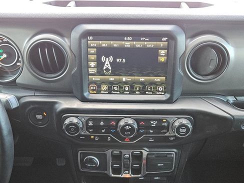 Used 2022 Jeep Wrangler Unlimited Sport AWD/4WD image 14