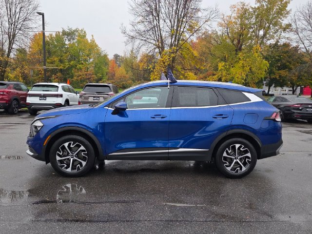 Certified 2023 Kia Sportage EX AWD/4WD image 5