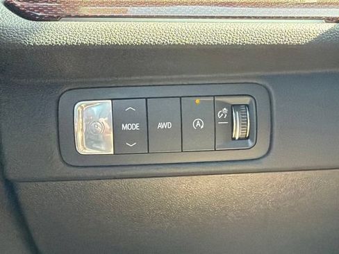 Used 2026 Chevrolet Traverse RS AWD/4WD image 40