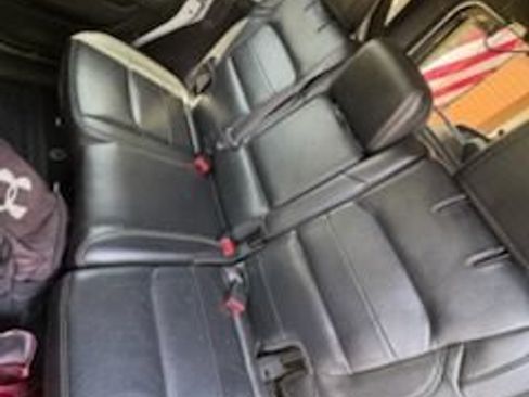 Used 2018 Jeep Wrangler Unlimited Sahara AWD/4WD image 11