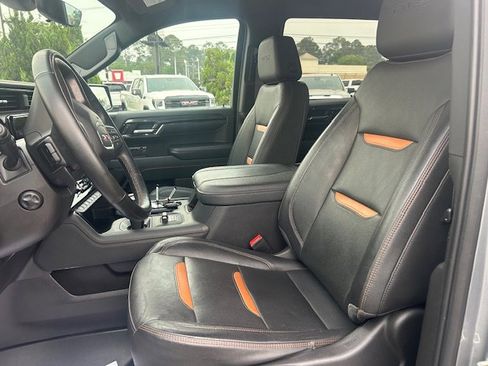 Used 2023 GMC Sierra 1500 AT4 w/ AT4 Premium Package AWD/4WD image 13