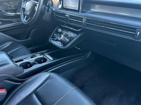 Used 2020 Lincoln Corsair FWD w/ Equipment Group 101A image 19