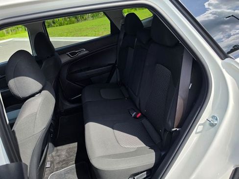 Used 2026 Kia Sportage S AWD/4WD image 10