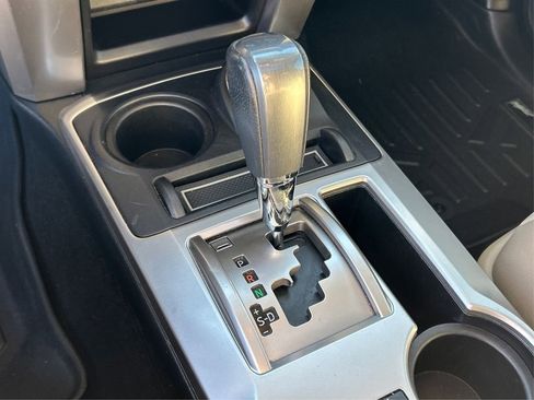 Used 2018 Toyota 4Runner SR5 image 41