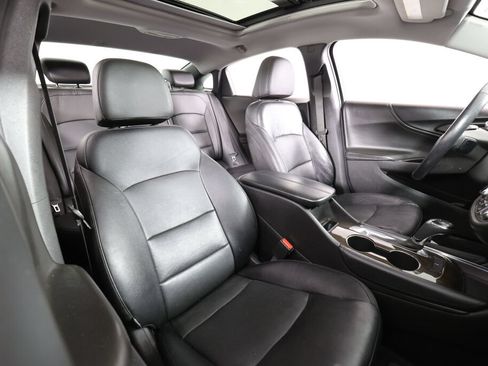 Used 2016 Chevrolet Malibu Premier FWD image 24
