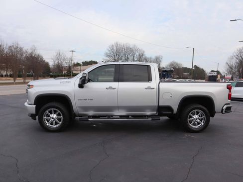 Used 2020 Chevrolet Silverado 2500 High Country w/ Z71 Off-Road Package image 7