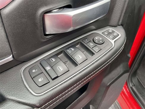 Used 2024 RAM 2500 Big Horn w/ Bed Utility Group image 14