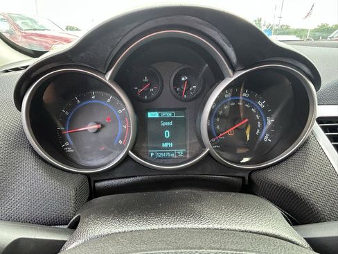 Used 2016 Chevrolet Cruze LT FWD image 21