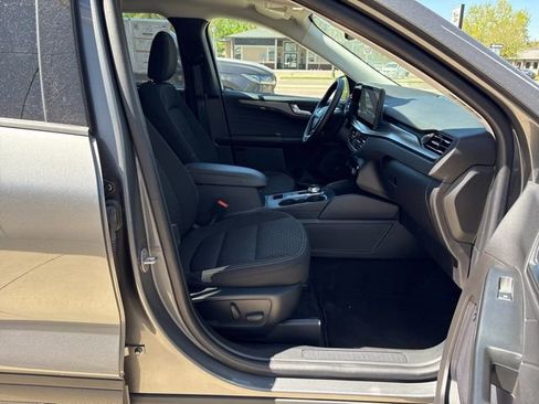 Certified 2024 Ford Escape Active w/ Tech Pack #2 AWD/4WD image 9