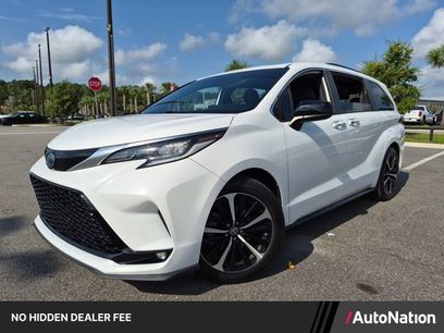 Used 2022 Toyota Sienna XSE