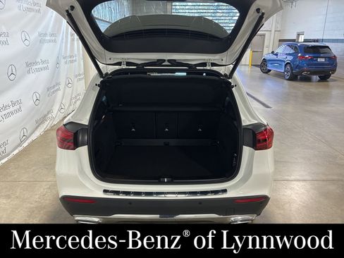 New 2026 Mercedes-Benz GLA 250 4MATIC image 5