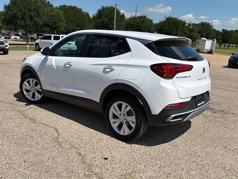 Used 2025 Buick Encore GX Preferred FWD image 5