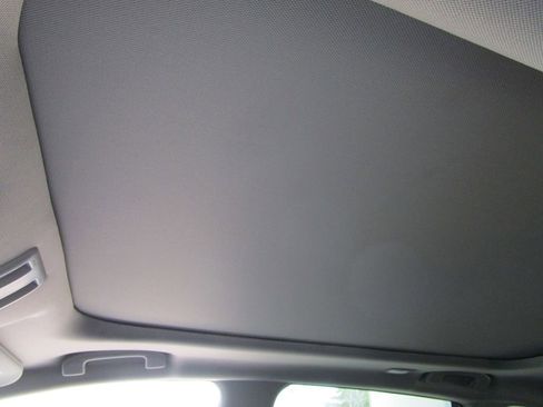 Used 2024 Nissan Murano SL FWD image 30