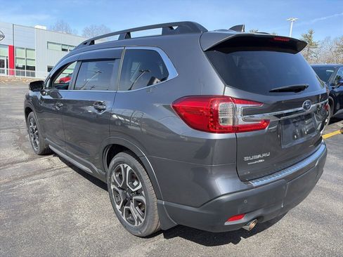 Used 2023 Subaru Ascent Limited w/ Technology Package AWD/4WD image 4