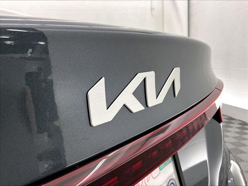 Used 2024 Kia Forte LXS w/ LXS Technology Package FWD image 32